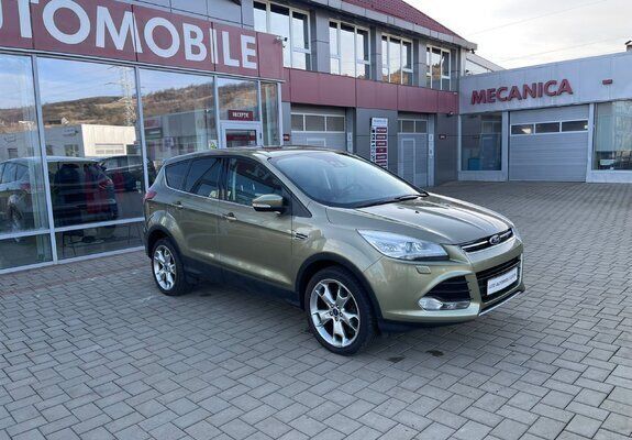 Second-hand Ford Kuga 163 CP (119 kW) 2014 Maro SUV