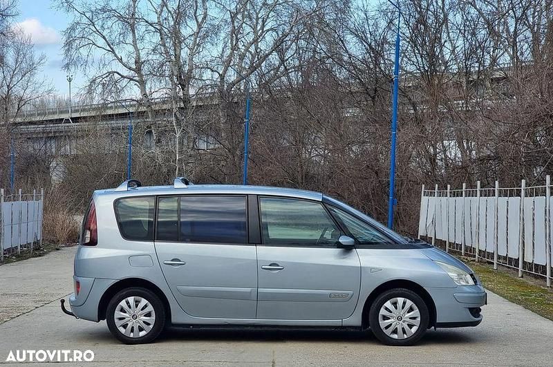 Second-hand Renault Grand Espace Expression 130 CP (95 kW) 2008 Culoarealbastru Monovolum