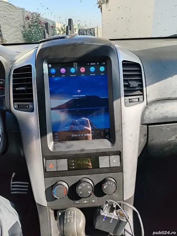 Second-hand Chevrolet Captiva 136 CP (100 kW) 2008 Negru SUV