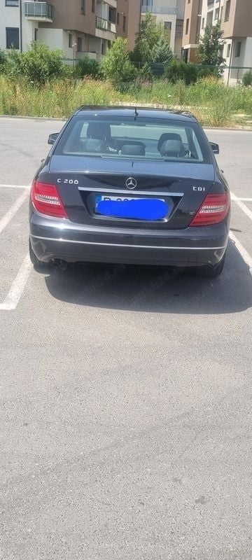 Utilizat 2012 Mercedes C200 Berlinǎ | 11.750 EUR (Puțin scump) - Imagine 1/4