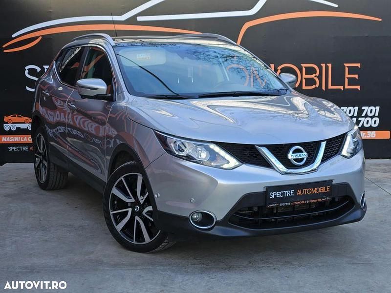 Culoaregri Second-hand 2016 Nissan Qashqai Tekna SUV | 11.349 EUR (Preț bun) - Imagine 1/4