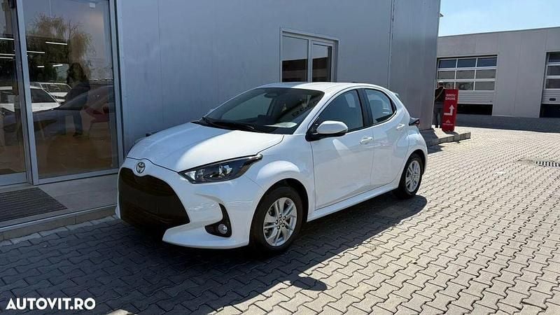 Culoarealb Nouă 2025 Toyota Yaris Hybrid Eco | 17.500 EUR (Preț OK) - Imagine 1/4