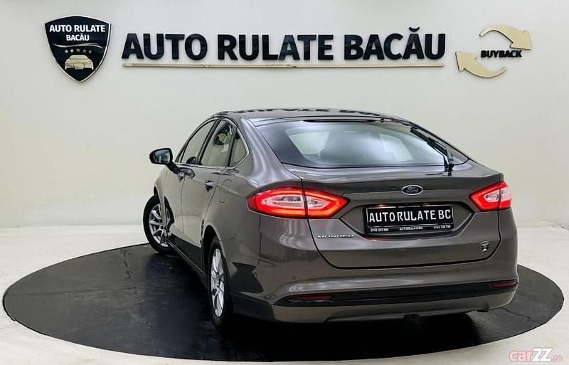 Second-hand Ford Mondeo 116 CP (85 kW) 2015 Culoaregri Berlinǎ