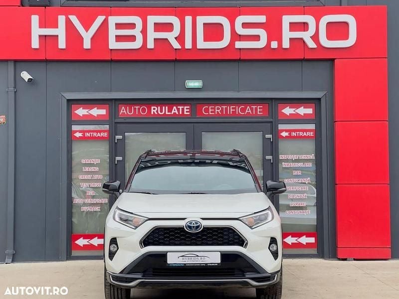 Second-hand Toyota RAV4 Hybrid Style 306 CP (225 kW) 2021 Culoarealb SUV