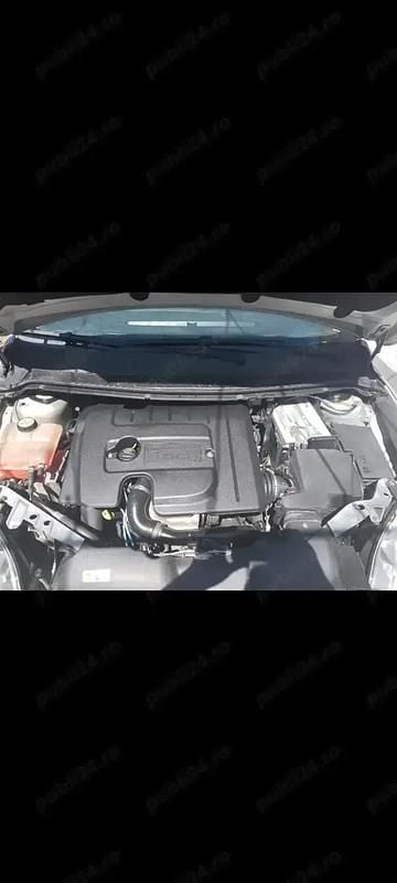 Utilizat 2010 Ford Focus Break | 1.800 EUR (Preț bun) - Imagine 1/4