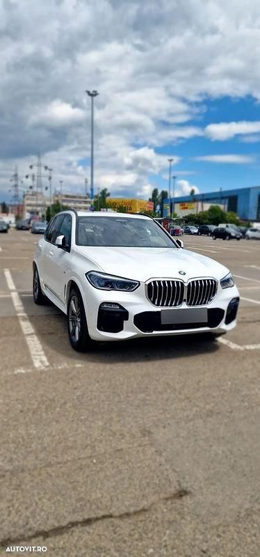 Culoarealb Utilizat 2019 BMW X5 SUV | 45.000 EUR (Scump) - Imagine 1/4