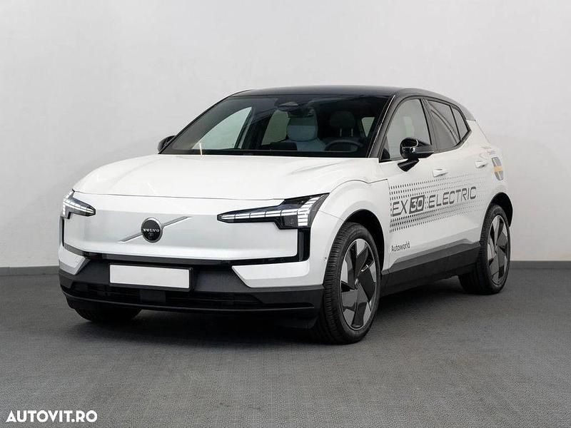 Alb Utilizat 2024 Volvo EX30 Performance SUV | 48.158 EUR (Scump) - Imagine 1/4