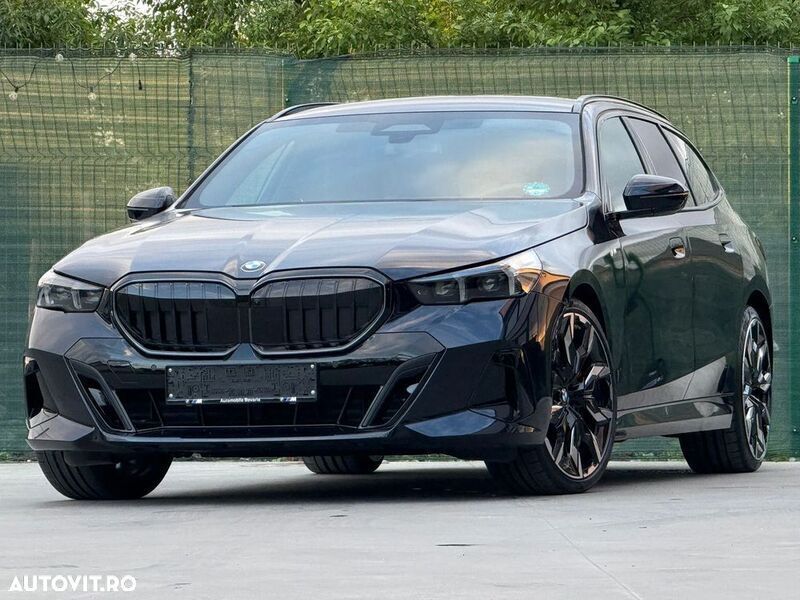 Negru Utilizat 2024 BMW 540 Break | 69.020 EUR - Imagine 1/4