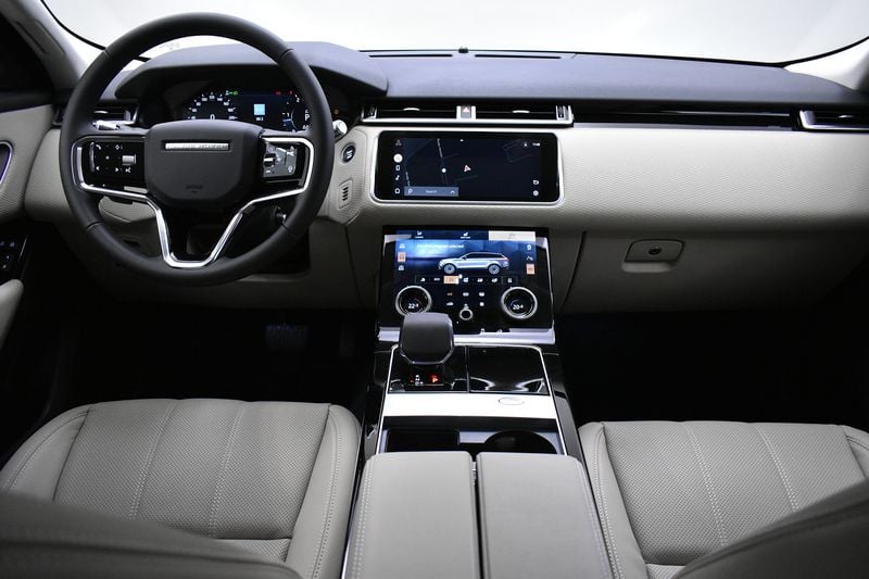 Second-hand Land Rover Range Rover Velar S 2021 Fuji white SUV