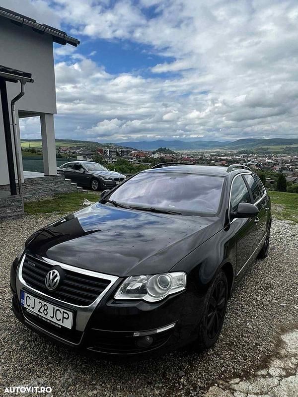 Maro Utilizat 2010 VW Passat Comfortline Break | 3.100 EUR (Preț bun) - Imagine 1/4