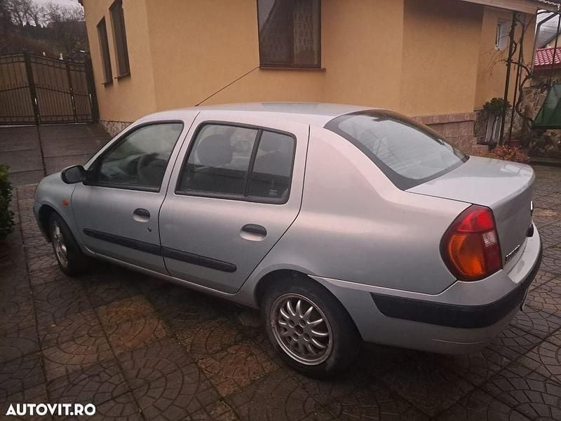 Utilizat 2003 Renault Clio II 65 CP Berlinǎ – Prahova (Dealer) – 1.200 ...