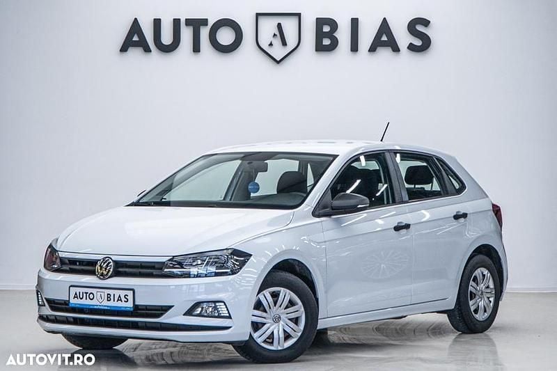Second-hand VW Polo Comfortline 80 CP (58 kW) 2020 Culoarealb Hatchback