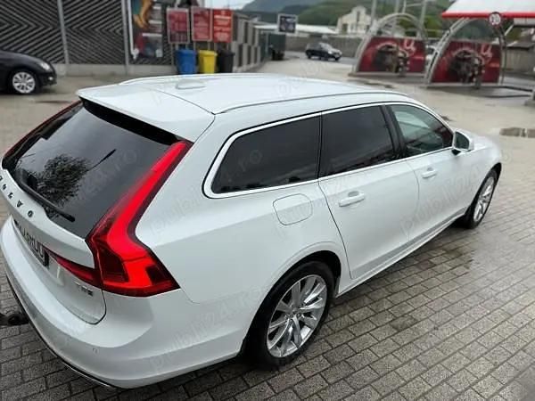 Alb Utilizat 2020 Volvo V90 Break | 28.500 EUR - Imagine 1/4