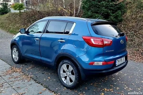 Second-hand Kia Sportage 116 CP (85 kW) 2012 Albastru SUV