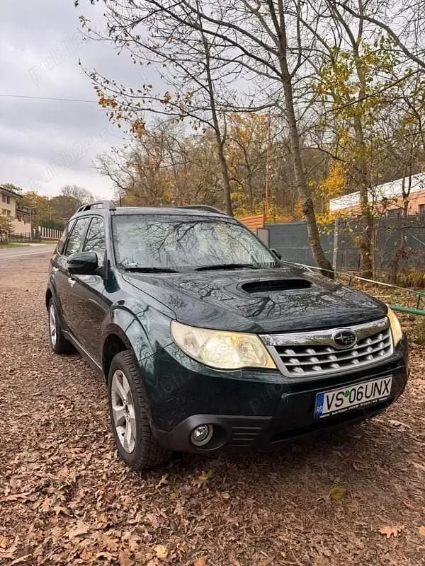 Verde Utilizat 2012 Subaru Forester SUV | 4.000 EUR (Preț OK) - Imagine 1/4