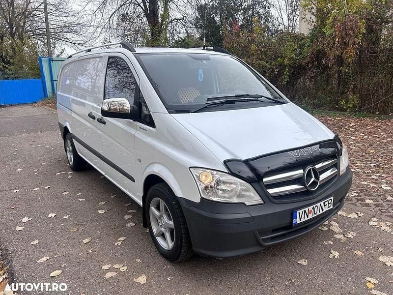 Culoarealb Utilizat 2012 Mercedes Vito Monovolum | 7.800 EUR (Preț bun) - Imagine 1/4