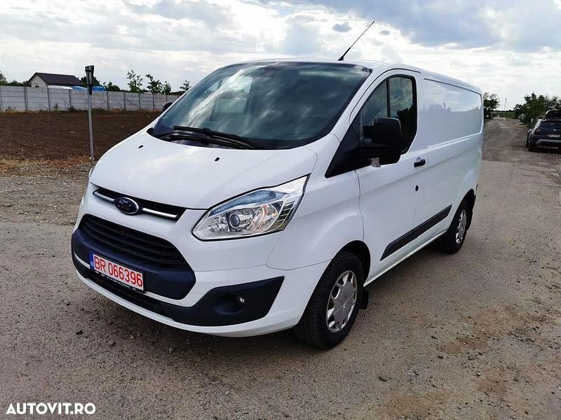 Culoarealb Utilizat 2016 Ford Transit Custom Trend Monovolum | 8.500 EUR (Preț bun) - Imagine 1/4