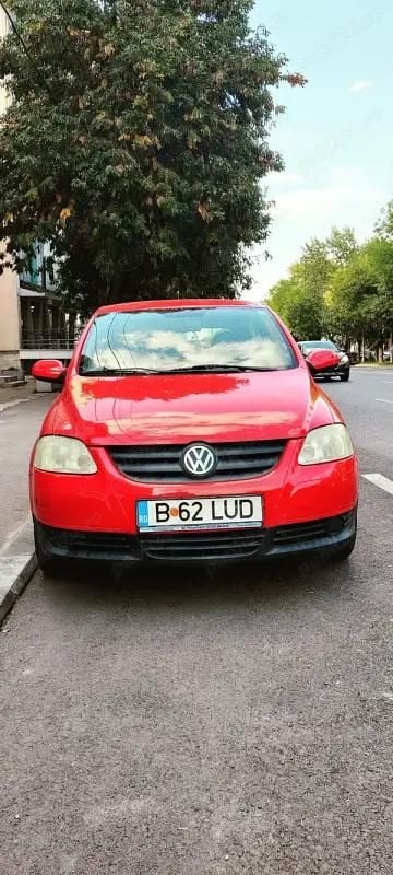 Utilizat 2010 VW Fox Hatchback | 1.999 EUR - Imagine 1/4