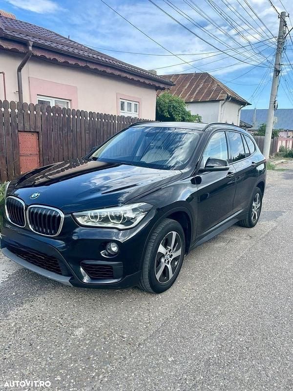 Culoarenegru Utilizat 2016 BMW X1 SUV | 10.500 EUR - Imagine 1/4