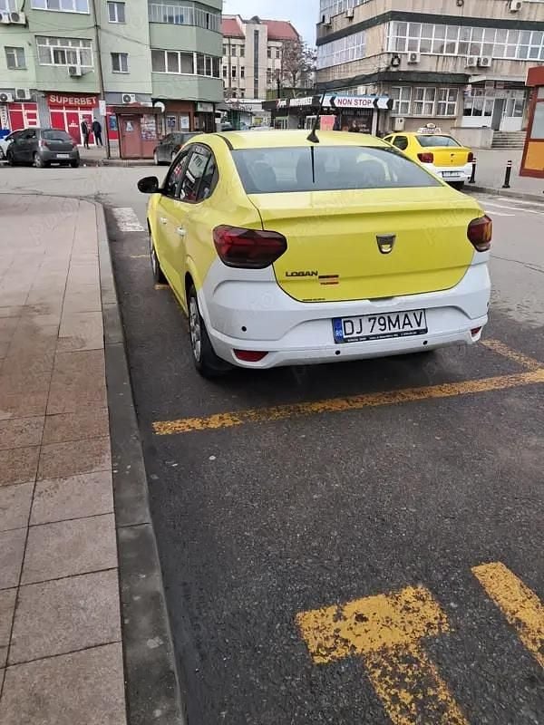 Second-hand Dacia Logan 100 CP (73 kW) 2022 Berlinǎ