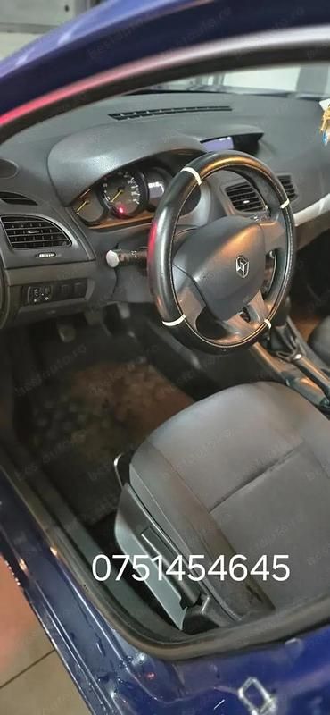 Second-hand Renault Mégane III 86 CP (63 kW) 2010 Albastru Hatchback