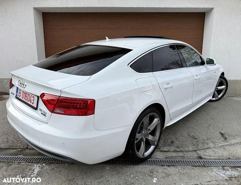 Second-hand Audi A5 Sport 190 CP (139 kW) 2016 Culoarealb Coupe
