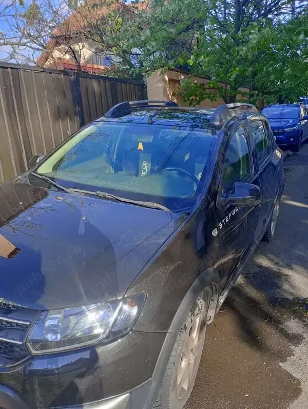 Utilizat 2016 Dacia Sandero Stepway Hatchback | 6.500 EUR (Preț OK) - Imagine 1/4