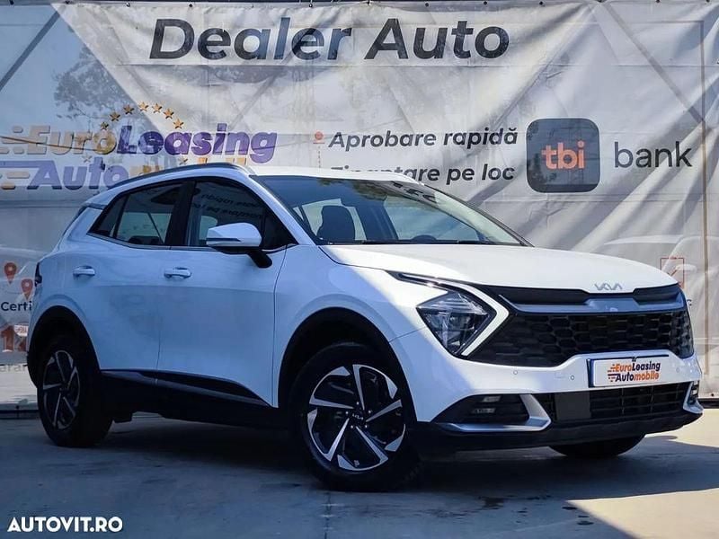 Culoarealb Utilizat 2022 Kia Sportage SUV | 23.990 EUR (Preț bun) - Imagine 1/4
