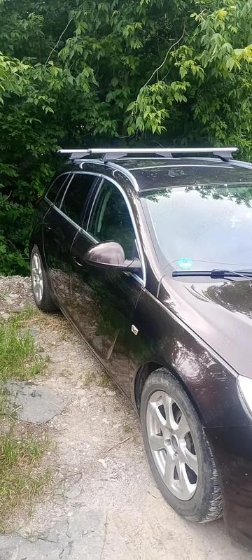 Utilizat 2011 Opel Insignia Country Tourer | 8.000 EUR - Imagine 1/4