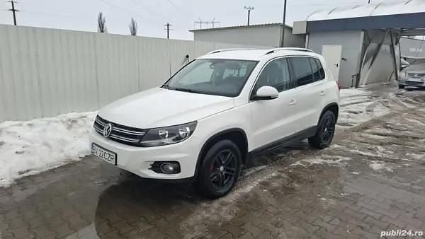 Second-hand VW Tiguan 140 CP (102 kW) 2012 Alb SUV