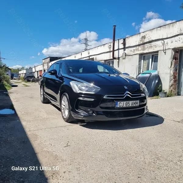Negru Utilizat 2012 Citroën DS5 Hatchback | 6.590 EUR - Imagine 1/4