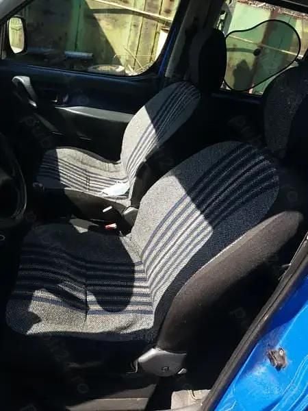 Second-hand Peugeot Partner 55 CP (40 kW) 2007 Albastru Monovolum