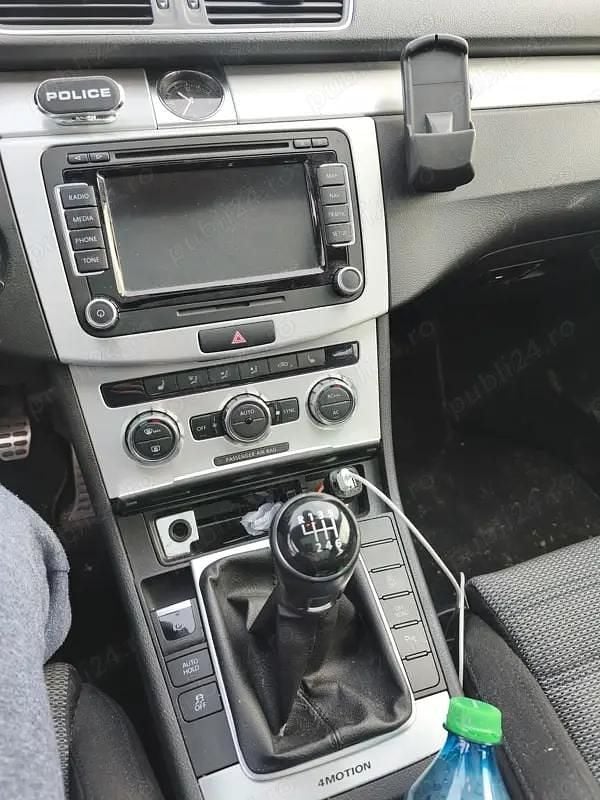 Second-hand VW Passat Alltrack 140 CP (102 kW) 2013 Gri Break