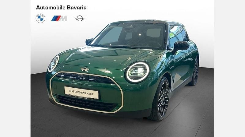 Verde british green iv metalizat Utilizat 2024 Mini Cooper Hatchback | 27.201 EUR - Imagine 1/4