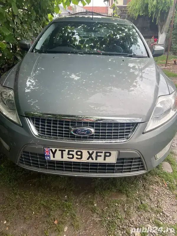 Gri Utilizat 2009 Ford Mondeo Hatchback | 2.000 EUR (Super Preț) - Imagine 1/4
