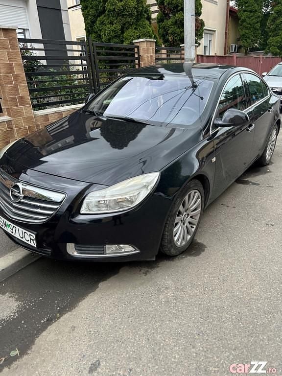 Utilizat 2009 Opel Insignia Coupe | 3.700 EUR - Imagine 1/3