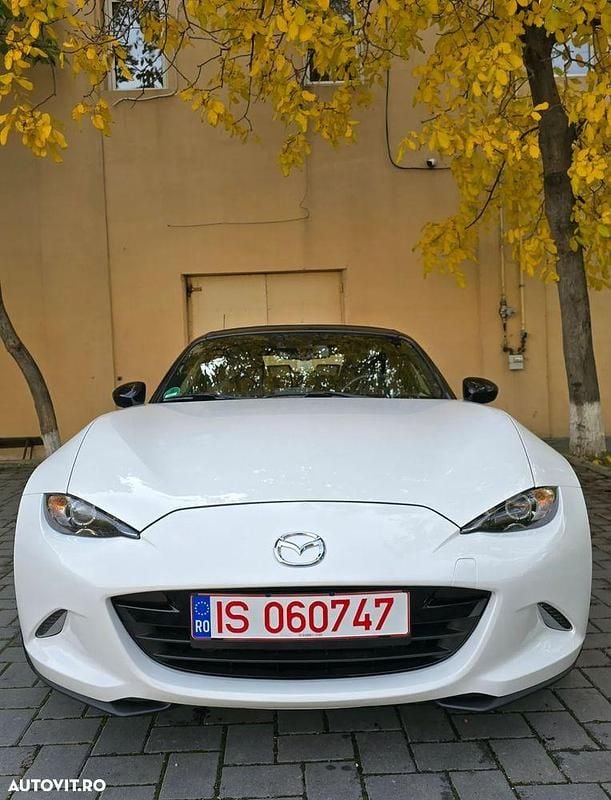 Culoarealb Utilizat 2016 Mazda MX5 Cabrio | 15.900 EUR - Imagine 1/4