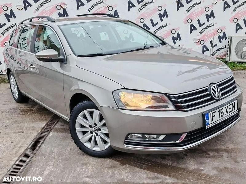 Culoaregri Utilizat 2015 VW Passat Comfortline Break | 5.990 EUR (Super Preț) - Imagine 1/4