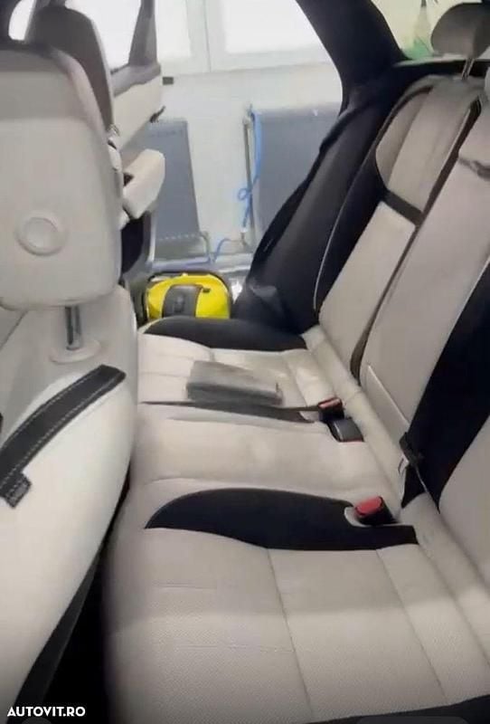 Second-hand Land Rover Range Rover Velar SE Dynamic 300 CP (220 kW) 2018 Culoaregri SUV