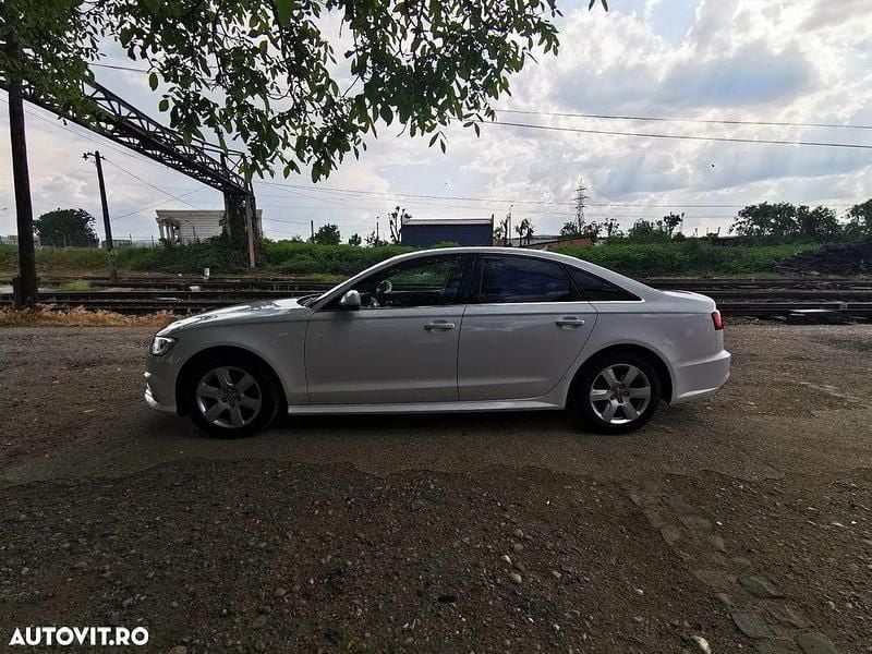 Second-hand Audi A6 Comfort 190 CP (139 kW) 2017 Alb Berlinǎ