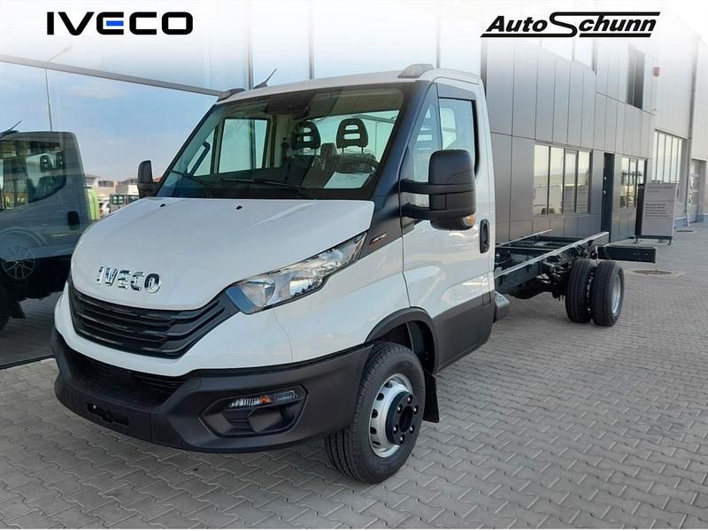 Utilizat 2023 Iveco Daily | 40.821 EUR (Preț OK) - Imagine 1/4