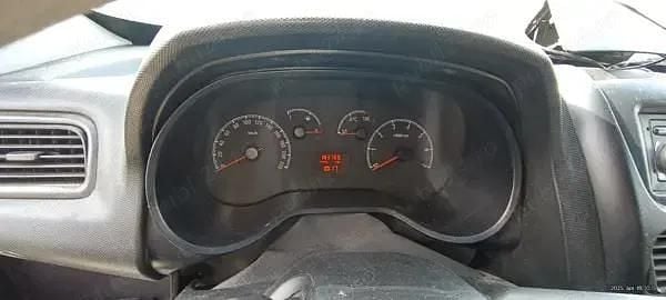 Utilizat 2012 Opel Combo Monovolum | 3.100 EUR (Super Preț) - Imagine 1/4