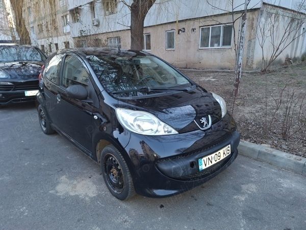Utilizat 2006 Peugeot 107 Hatchback | 1.500 EUR - Imagine 1/2