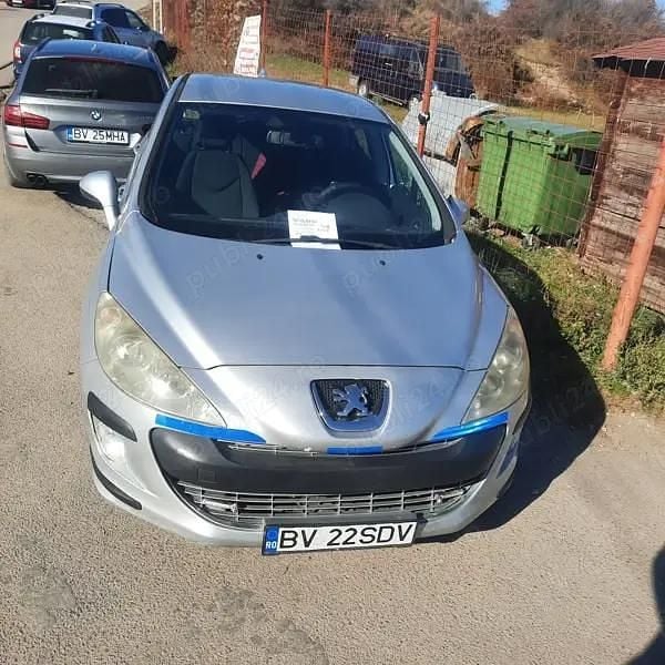 Utilizat 2008 Peugeot 308 Hatchback | 2.800 EUR (Preț OK) - Imagine 1/4
