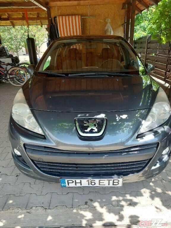 Second-hand Peugeot 207 68 CP (50 kW) 2012 Gri Hatchback