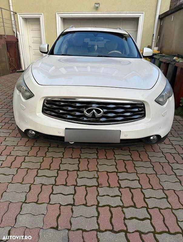 Culoarealb Utilizat 2010 Infiniti Fx30 SUV | 7.600 EUR - Imagine 1/4