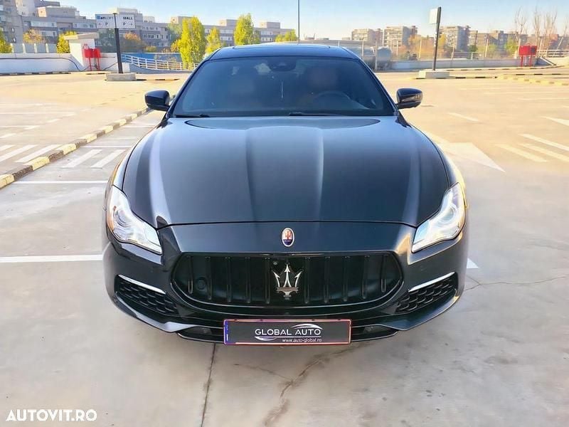 Second-hand Maserati Quattroporte GranLusso 275 CP (202 kW) 2017 Culoarenegru Berlinǎ