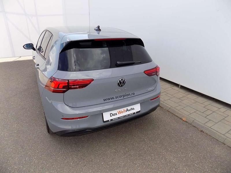 Second-hand VW Golf VIII Life 150 CP (110 kW) 2025 Gri mediu  normal