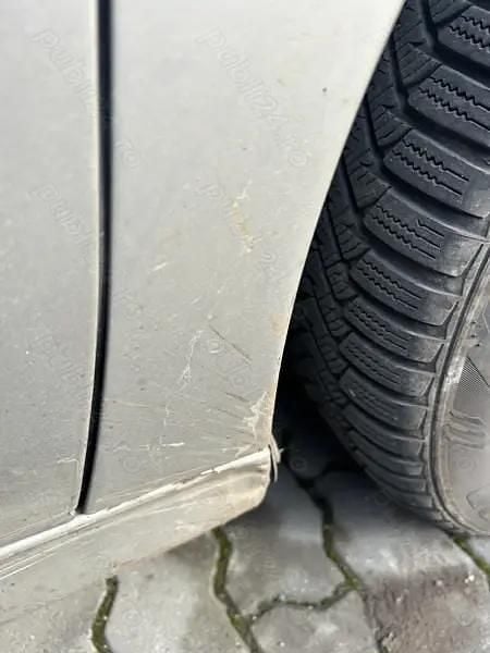 Utilizat 2007 Peugeot 207 Hatchback | 1.700 EUR (Preț bun) - Imagine 1/4