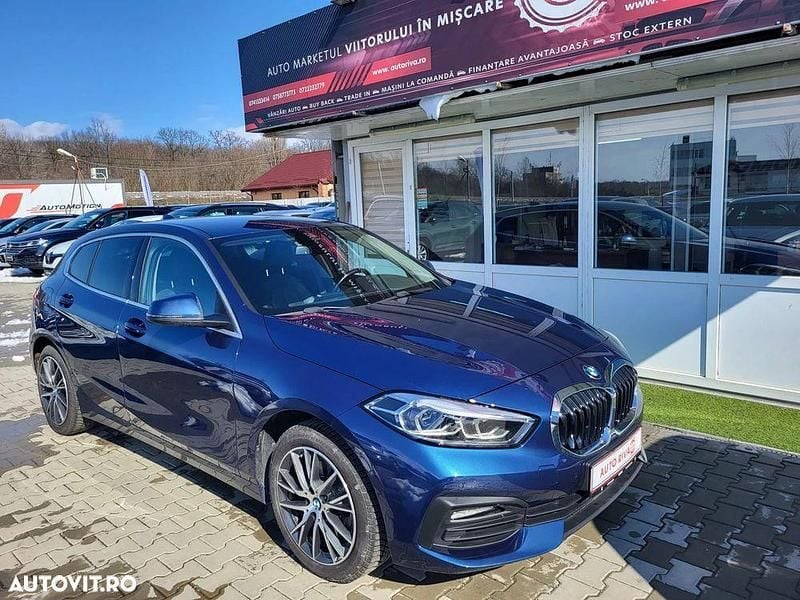 Second-hand BMW 118 Luxury Line 136 CP (100 kW) 2023 Culoarealbastru Hatchback
